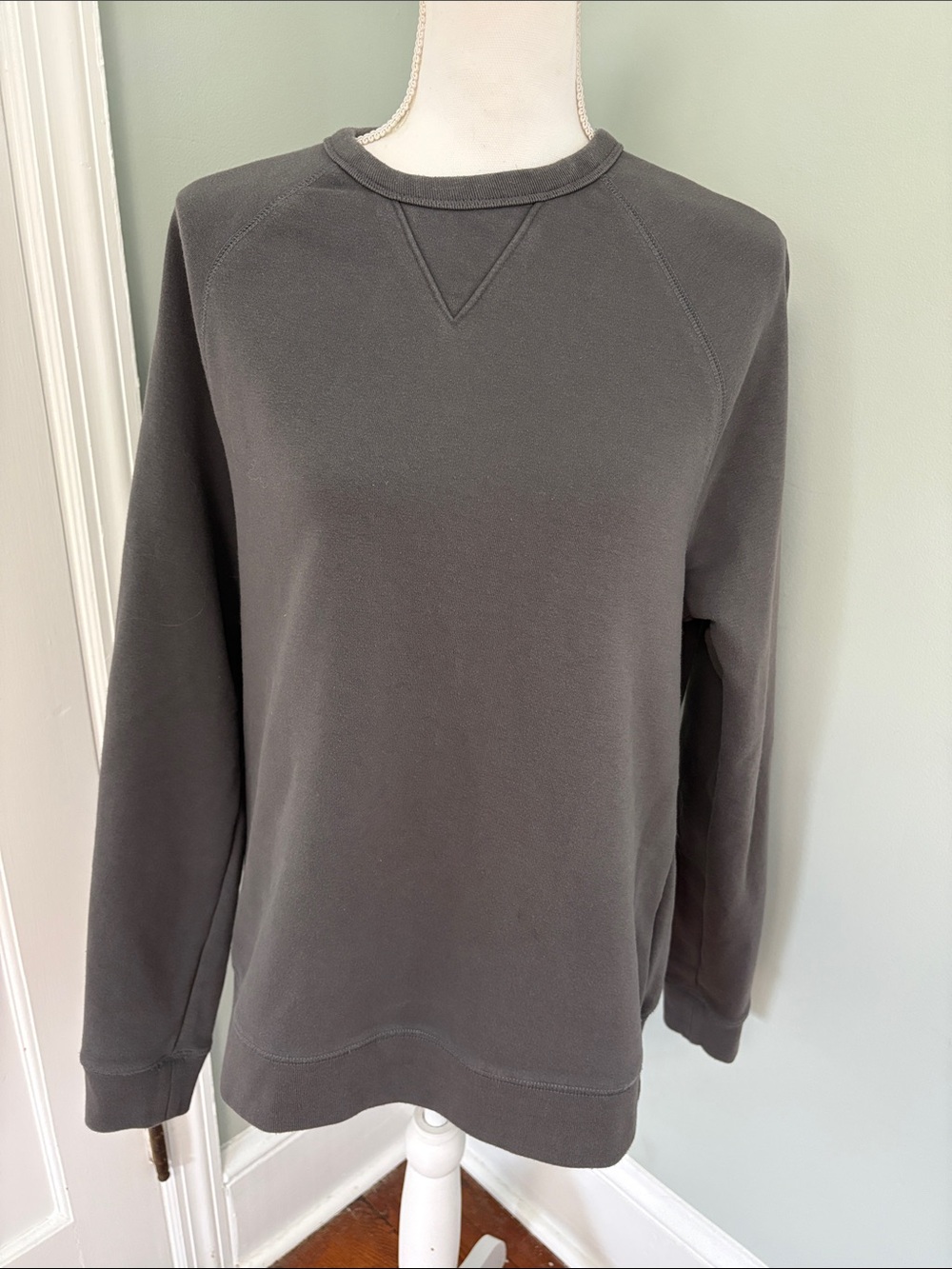 Members Mark Men's Charcoal Crewneck Sweatshirt Classic Pullover French Terry S